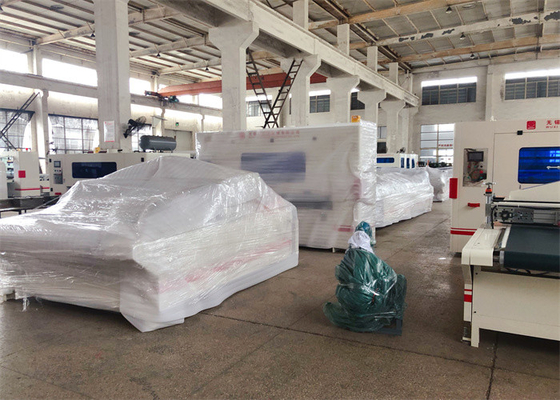 HPL Acryl- PVC-HAUSTIER PUR heißer Schmelz-Kleber-automatische Laminierungs-Maschine ohne Selbst-Cuttor